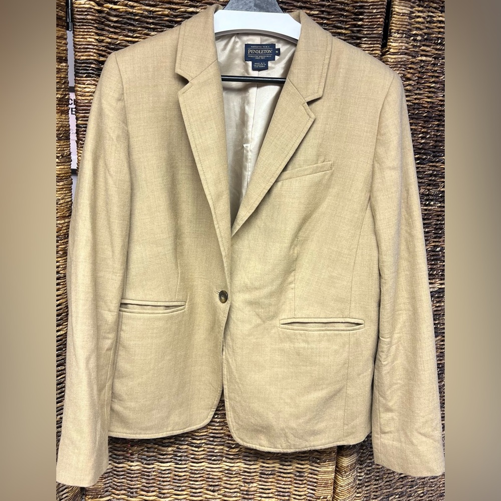 Pendleton - Tan Blazer for Women, 100% Pure Virgin Wool, Size-16